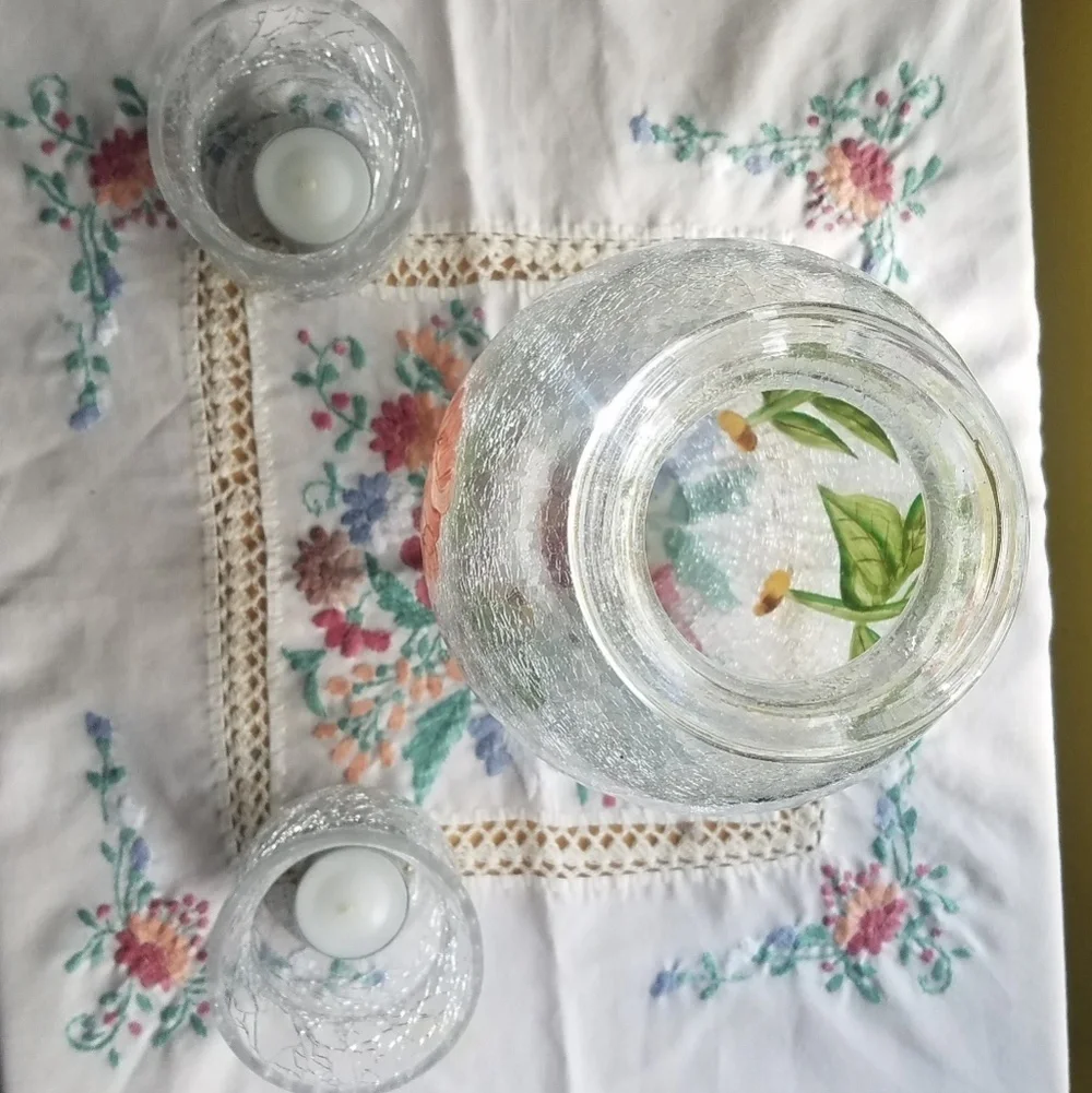Handpainted Crackle Vase w/votives